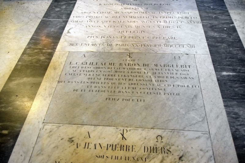 Piazza_di_S_Luigi_dei_Francesi-Chiesa_omonima-Lapide-Guillaume_dr_Marguerit-1861 (21)