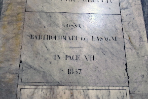 Piazza_di_S_Luigi_dei_Francesi-Chiesa_omonima-Lapide_Bartolomeo_Lasagni-1857 (117)