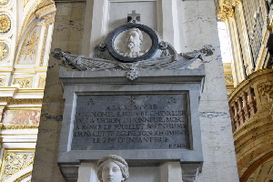 Piazza_di_S_Luigi_dei_Francesi-Chiesa_omonima-Mon_E_Bouvet-1865 (155)