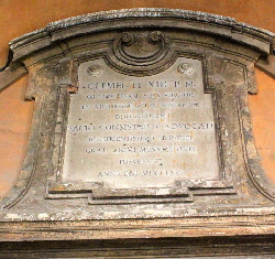 Corso_del_Rascimento-S_Ivo_alla_Sapienza-Cortile-Lapide_allaccio_Acqua_Vergine-1766 (2)