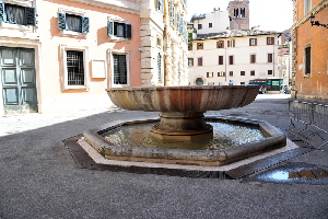 Via_degli_Staderari-Fontanile_romano-1947 (3)