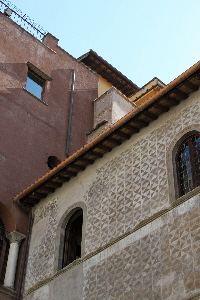 Via_del_Sudario-Palazzo_del_Burcardo_al_n_44-Cortile (3)