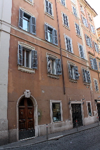 Via_della_Scrofa-Palazzo_al_n_30