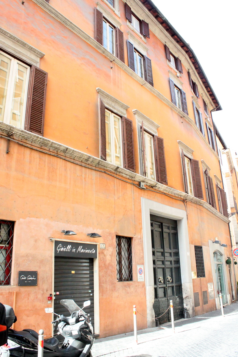Via_della_Stelletta-Palazzo_Casali_al_n_23 (2)