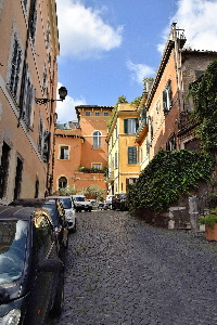 Via_Arco_dei_Tolomei