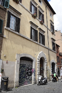 Vicolo_del_Cinque-Palazzo_al_n_24