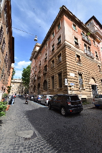 Via_G_Cesare_Santini_angolo_Via_Giggi_Zanazzo-Palazzo (2)