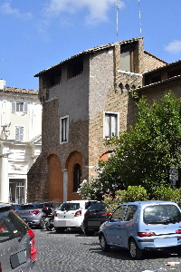 Piazza_dei_Mercanti-Retro_Palazzo_di_Ettore_Fieramosca
