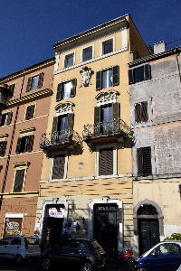 Piazza_della_Rovere-Palazzo_al_n_101