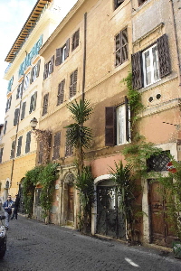 Via_del_Moro-Palazzo_al_n_11