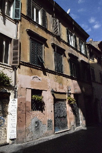 Via_del_Moro-Palazzo_al_n_54