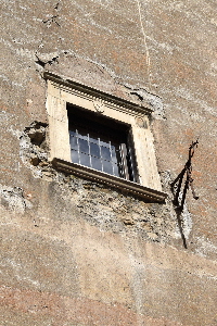 Via_della_Longarina-Palazzo_Mattei-Finestra (2)