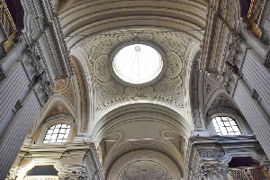 Via_della_Luce-Chiesa_della_Madonna_della_Luce--Cupola