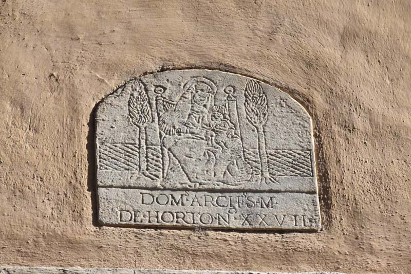 Via_della_Lungaretta-Palazzo_al_n_154-TP