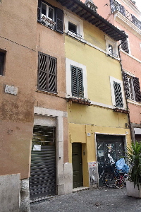 Via_della_Lungaretta-Palazzo_al_n_168