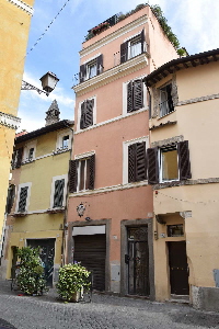 Via_della_Lungaretta-Palazzo_al_n_171