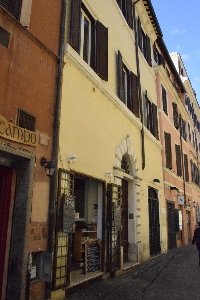Via_della_Lungaretta-Palazzo_al_n_77
