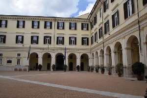 piazza_della_Rovere-Palazzo_Salviati_al_n_83-Cortile (3)