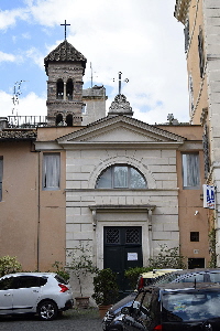 Piazza_in_Piscinula-Chiesa_di_S_Benedetto (2)