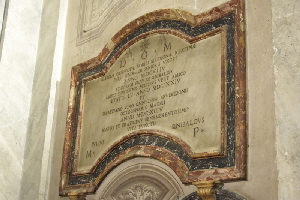Piazza_della_Scala-Chiesa_di_S_Maria_della_Scala-Lapide_di_Alfidia_Crispoldi-1694