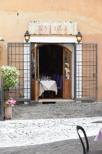 Vicolo_della_Scala-Osteria