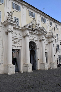 Piazza_di_S_Cecilia-Monastero-omonimo