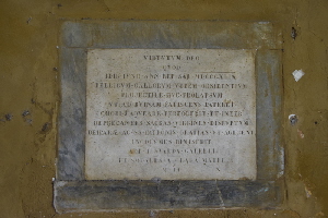 Piazza_di_S_Cosimato-Chiesa_di_S_Cosimato-Chiostro-Lapide-1849