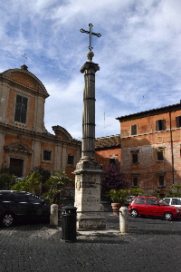 Piazza_di_S_Francesco_di_Assisi-Colonna_di_Pio_IX-1847 (2)