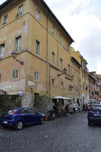 Via_di_S_Cosimato-Palazzo_al_n_1