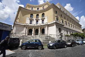 Via_di_S_Cosimato-Palazzo_delle_Sacre_Congregazioni_romane_al_n_8