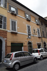 Via_di_S_Francesco_a_Ripa-Palazzo_al_n_161