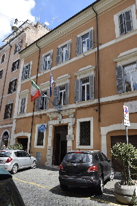 Via_di_S_Francesco_a_Ripa-Palazzo_al_n_64