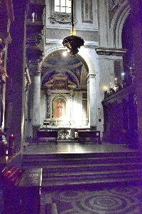 Viale_Trastevere-Chiesa_di_S_Crisogono-Altare_navata_sinistra