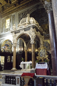 Viale_Trastevere-Chiesa_di_S_Crisogono-Altere_maggiore