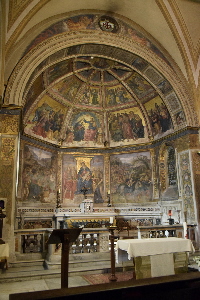 Piazza_di_S_Onofrio-Chiesa_omonima-Altare_maggiore (2)