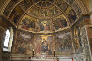 Piazza_di_S_Onofrio-Chiesa_omonima-Altare_maggiore (4)