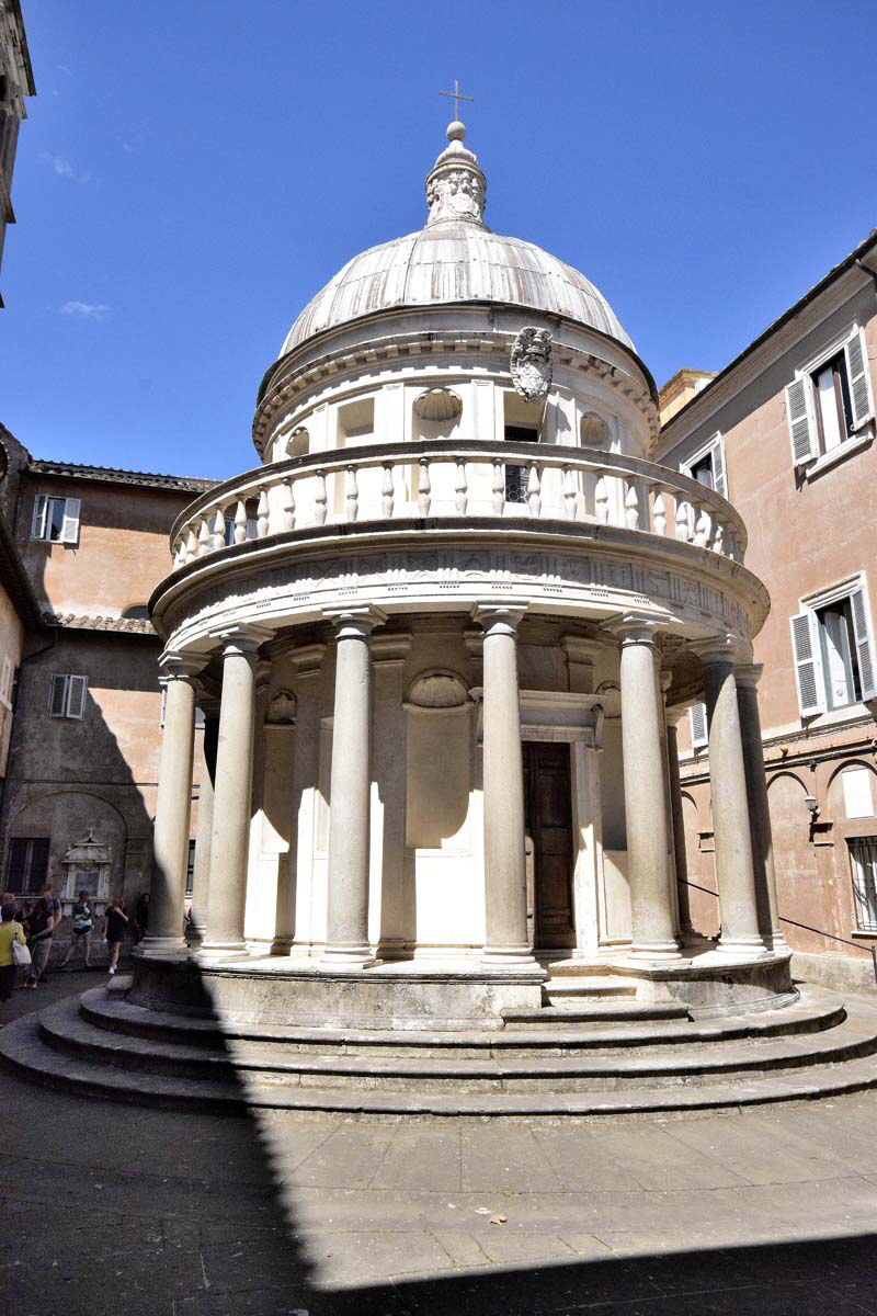 Piazza_di_S_Pietro_in_Montorio-Chiesa_omonima-Tempio_Bramante