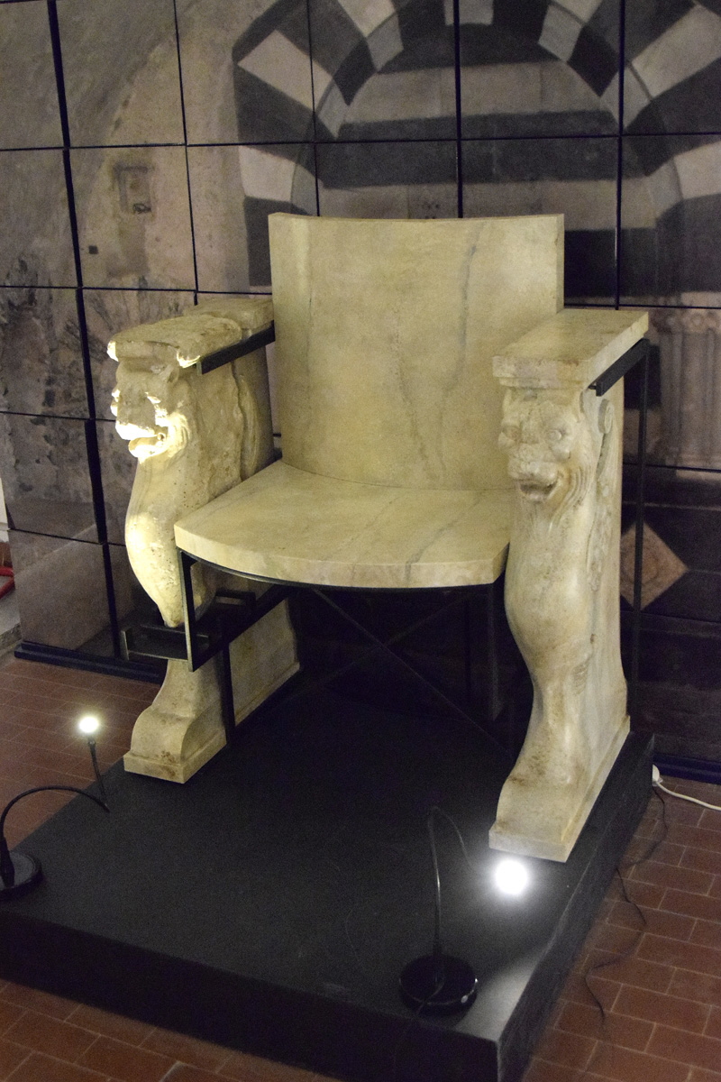 Vicolo_di_S_Maria_in_Cappella-Xenodochium-Museo (12)