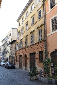 Via_dei_Vascellari-Palazzo_al_n_34