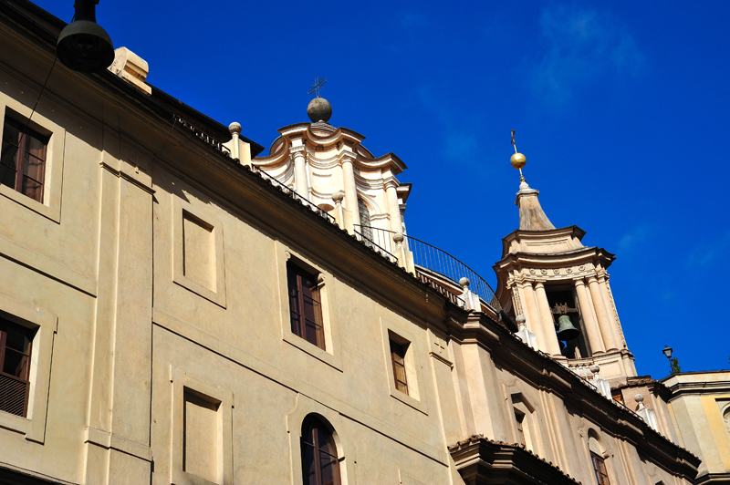 Via_IV_Fontane-Campanile_di_S_Carlo_alle_Quattro_Fontane