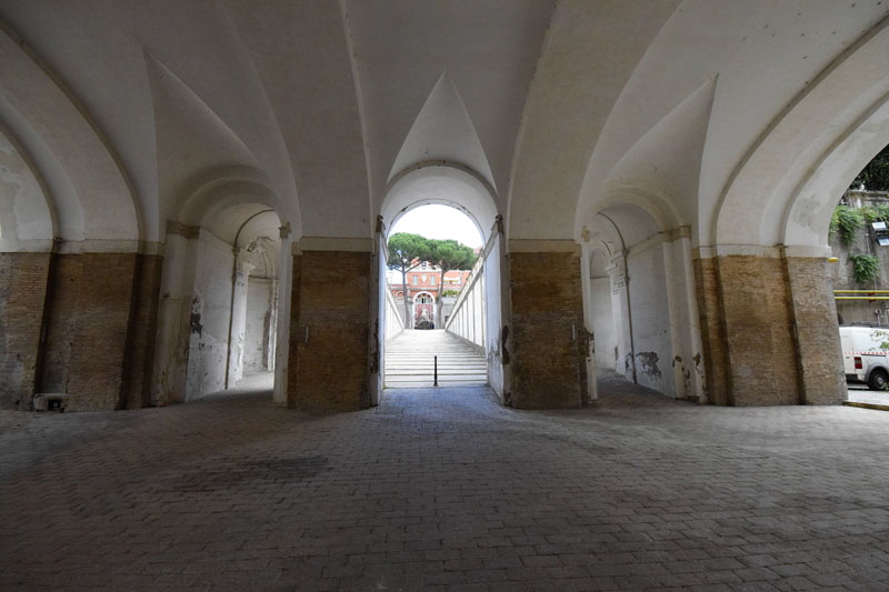 via_Quattro_Fontane-Palazzo_Barberini-Atrio (3)