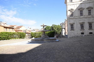 via_Quattro_Fontane-Palazzo_Barberini (5)