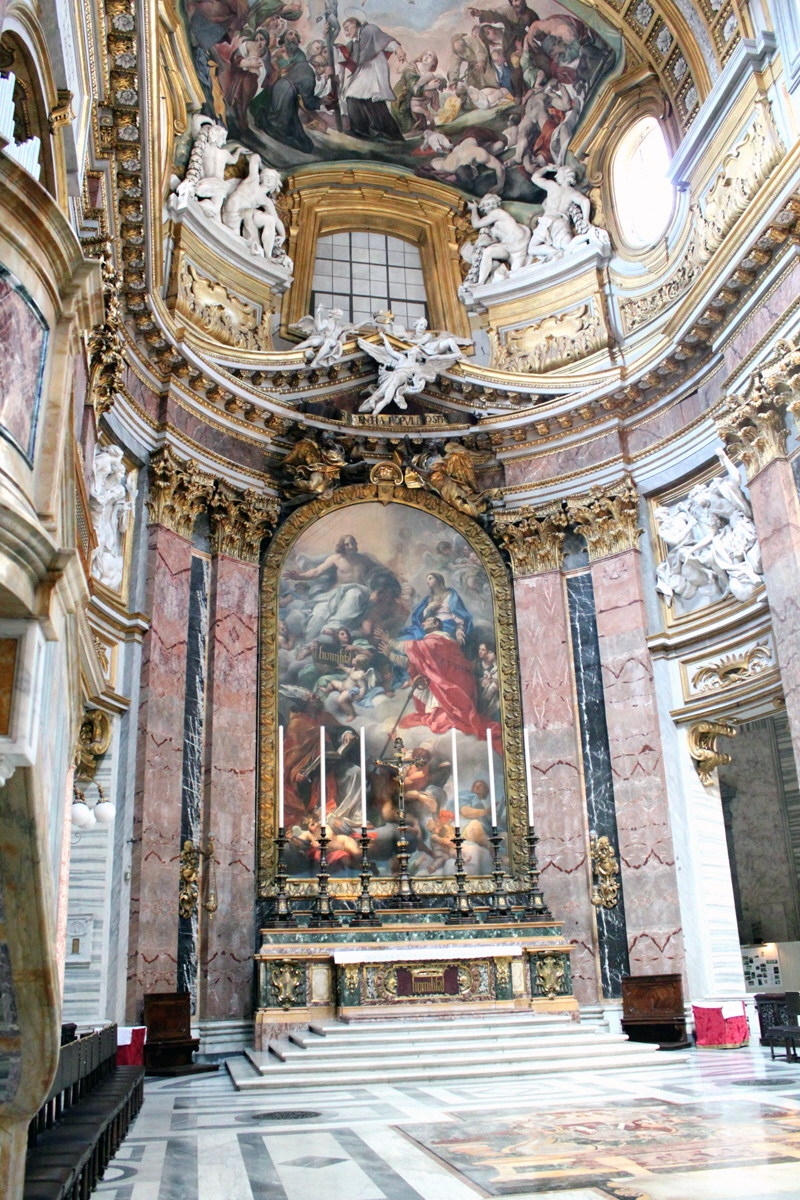 Via_del_Corso-Chiesa dei_SS_Ambrogio_e_Carlo-Altare_maggiore (2)_01