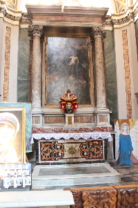 Via_del_Corso-Chiesa_di_Maria_e_Ges-Altare_laterale