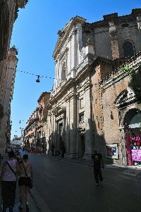 Via_del_Corso-Chiesa_di_S_Giacomo-Facciata (3)