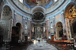Via_del_Corso-Chiesa_di_S_Giacomo-Navata