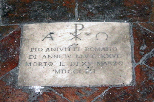 Via_del_Quirinale-Chiesa_di_S_Carlo_al_Quirinale-Cripta-Lapide_1803