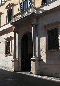 Via_della_Dataria-Palazzo_San_Felice (4)