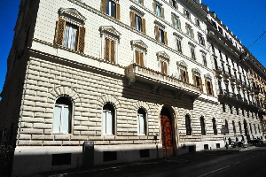 Via_XX_Settembre-Palazzo_Burbon-Artom