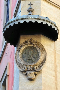 Via_della_Stamperia_angolo_via_della_Panetteria-Edicola